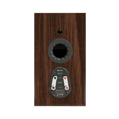 Полочная акустика Monitor Audio Silver 50 European Walnut (8G)